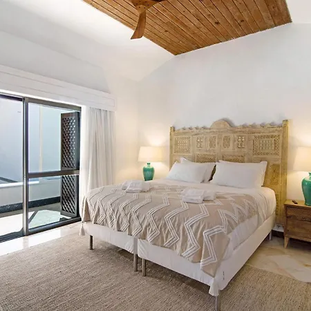 Com Piscina E Wifi Holiday home *